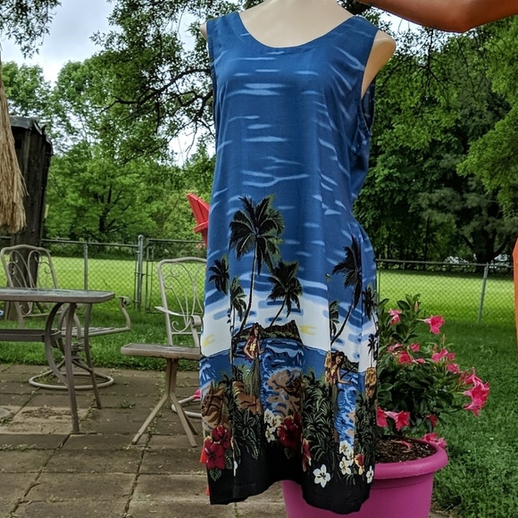Dresses & Skirts - Tropical sundress